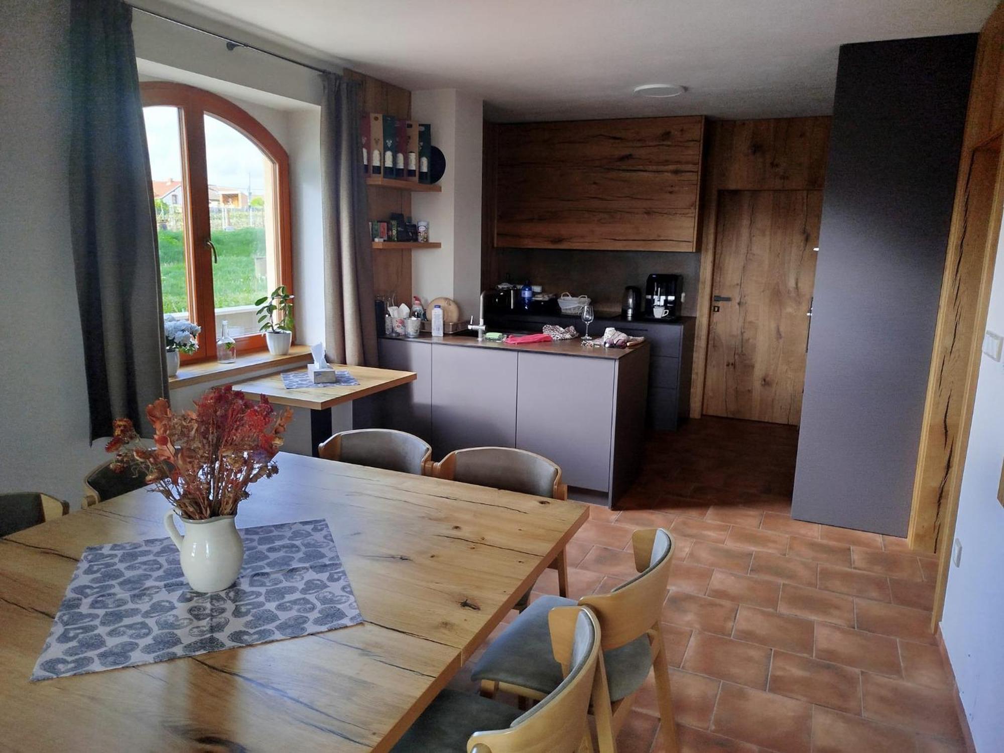 Country house Sklep Vino Strycek *